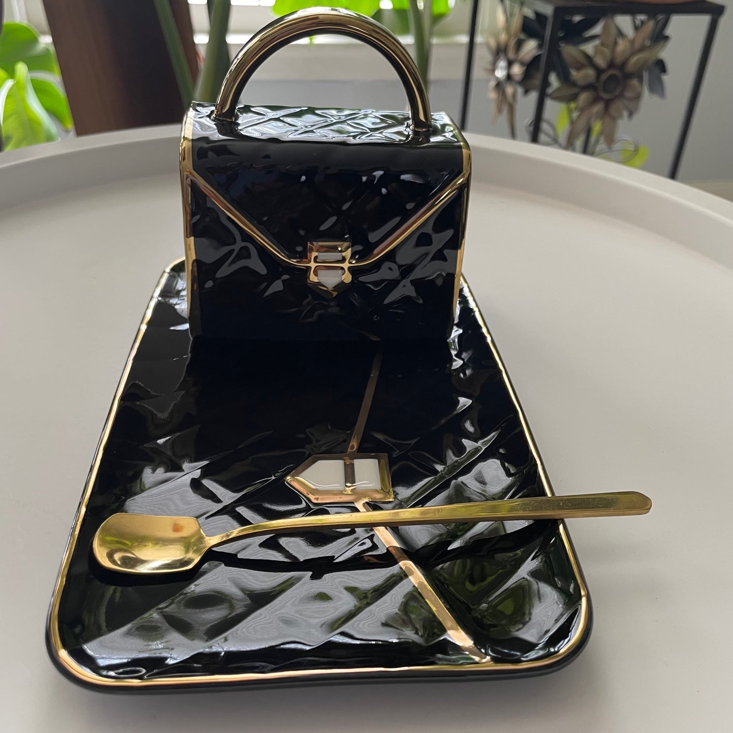 Black handbag tea set – The Purple Mushroom