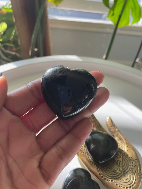 Black Onyx Heart Palm Stones