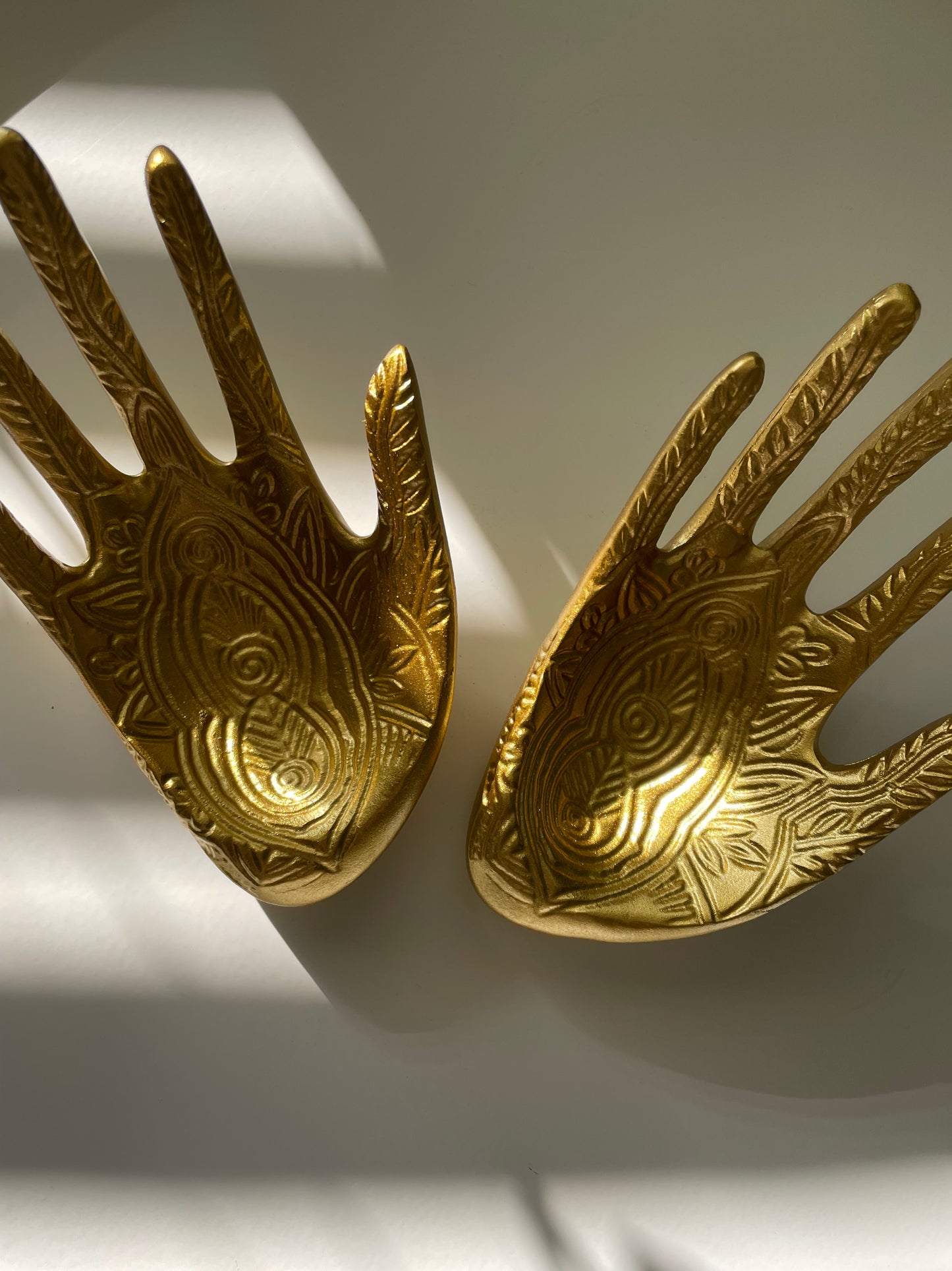 Jewelry Hand Holder-Gold