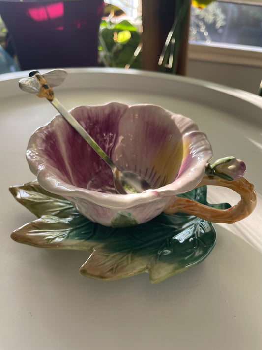 Purple Flower Tea Cup